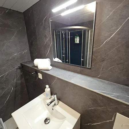 Eiger - Aare Jungfrau Ag Apartament *