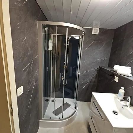 Apartament Eiger - Aare Jungfrau Ag